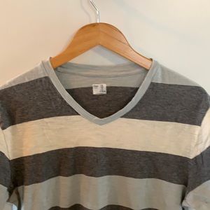 Blue and gray striped GAP tee